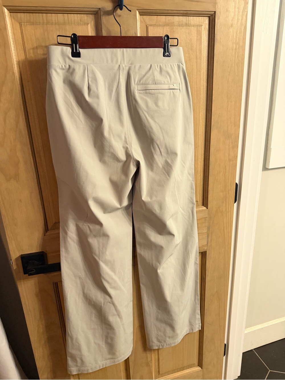 Vuori Women's Wide-Leg Pants in Light Beige - Picture 2 of 4